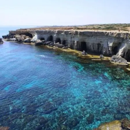 Βίλα 5 Star For Rent In Cyprus, 1225